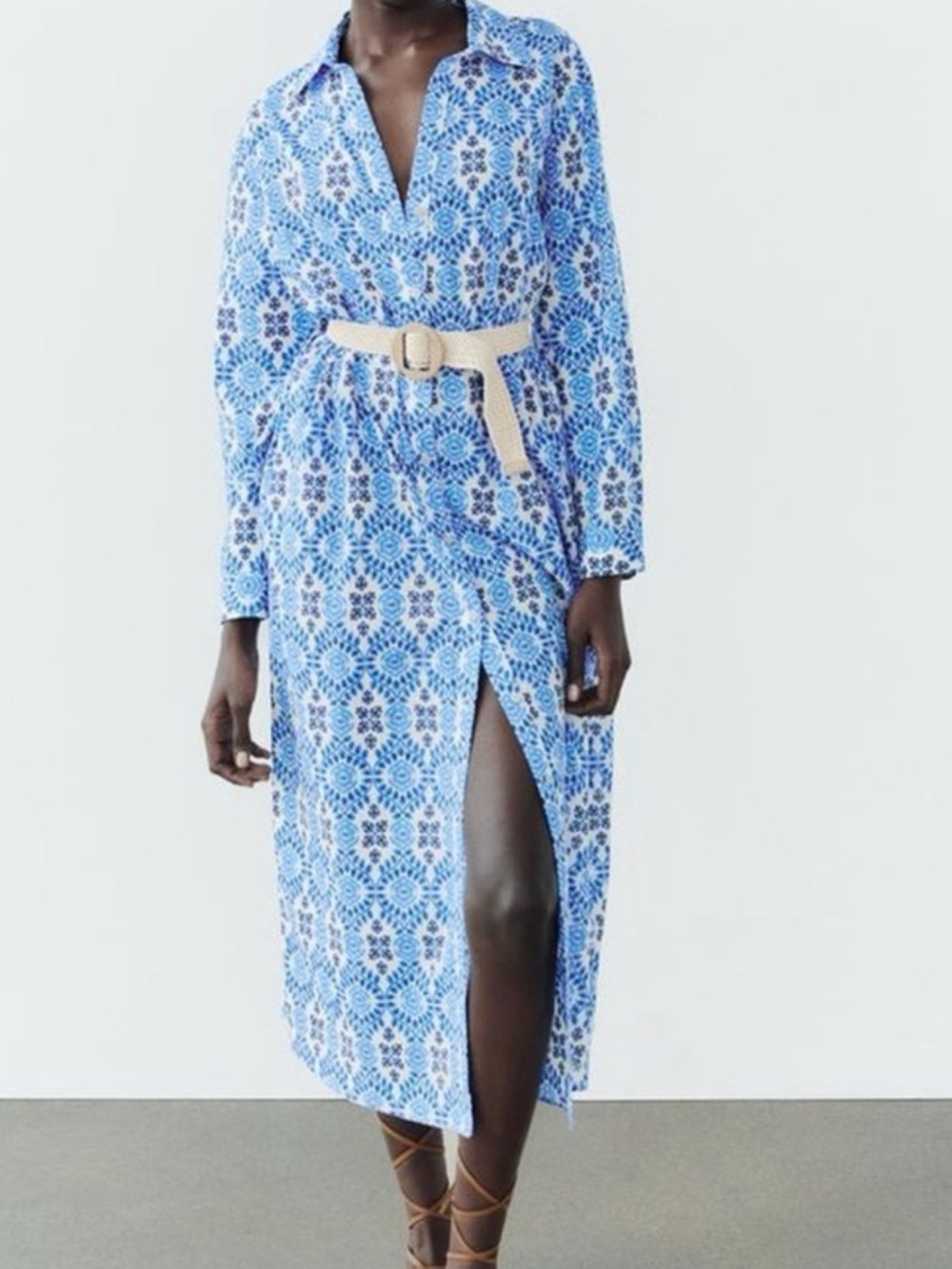 Zara woman’s Blue Patterned Shirt Dress with Slit size M